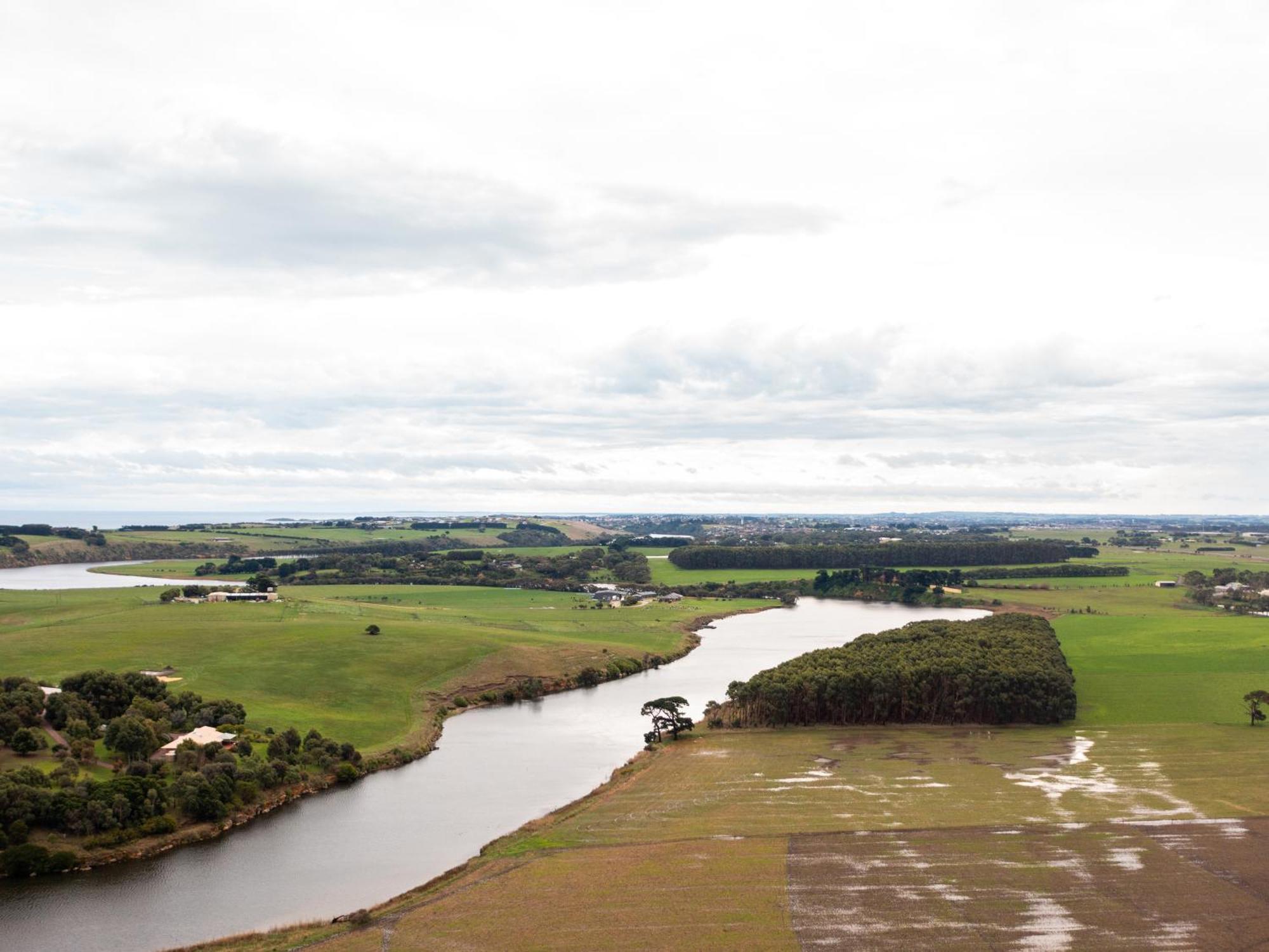 Nrma Warrnambool Riverside Holiday Park Exterior photo